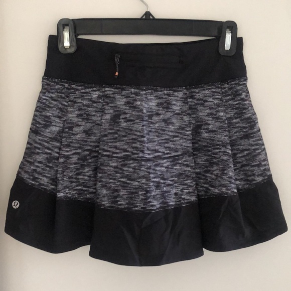 NWOT Lululemon Pace Rival Skirt II Dramatic Static Black (Tall) - Picture 4 of 11